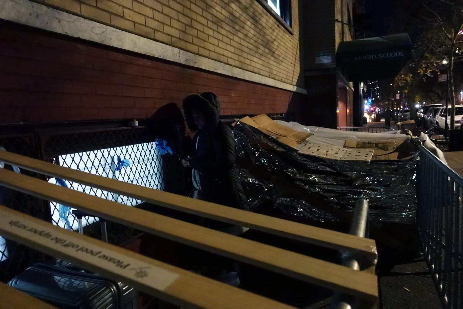 دراسة استقصائية لمدينة نيويورك: أدى المهاجرون غير المأويين إلى زيادة عدد السكان المشردين بنسبة 25%